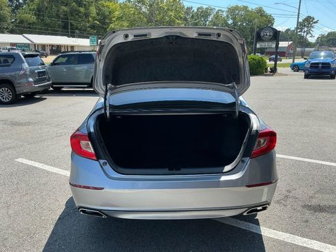 Used 2022 Honda Accord Sport Special Edition image 4