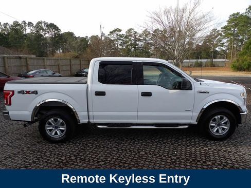 Used 2016 Ford F150 XLT image 4