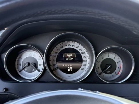 Used 2014 Mercedes-Benz C 300 4MATIC Sedan image 7