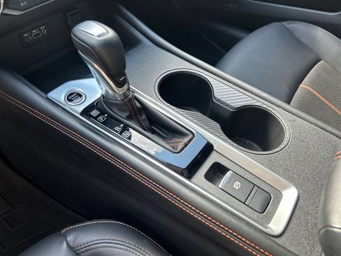 Used 2022 Nissan Altima 2.5 SR AWD/4WD image 18