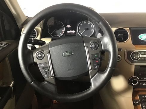Used 2015 Land Rover LR4 HSE AWD/4WD image 24