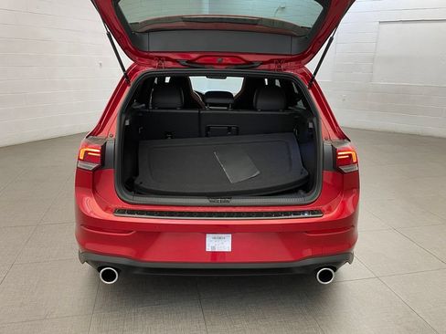 Used 2024 Volkswagen GTI SE FWD image 27