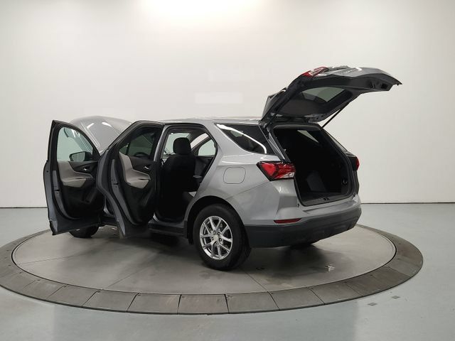 Used 2024 Chevrolet Equinox LS FWD image 14