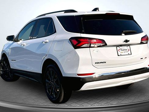 Used 2022 Chevrolet Equinox RS w/ RS Leather Package AWD/4WD image 14