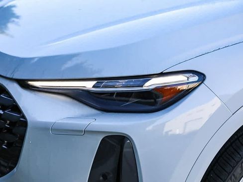 New 2025 Audi Q5 Premium Plus image 7