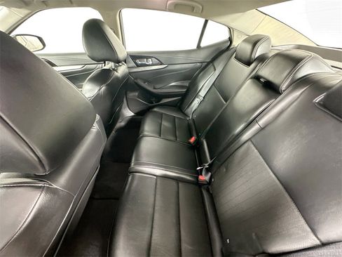 Used 2023 Nissan Maxima SV w/ Floor Mat Group image 26