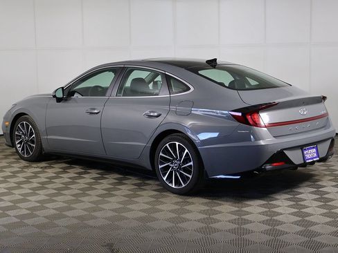 Certified 2022 Hyundai Sonata Limited FWD image 13