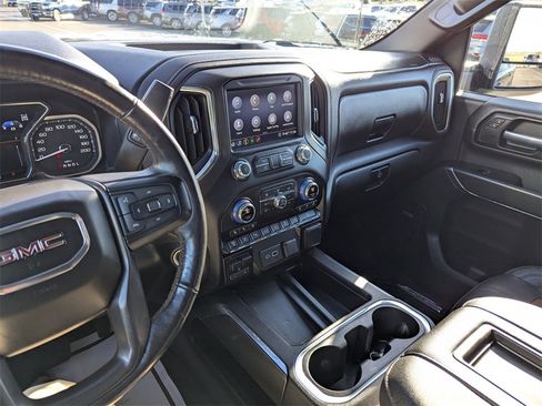Used 2020 GMC Sierra 3500 AT4 w/ AT4 Premium Package image 21
