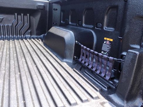 Used 2024 Chevrolet Silverado 1500 LT AWD/4WD image 26