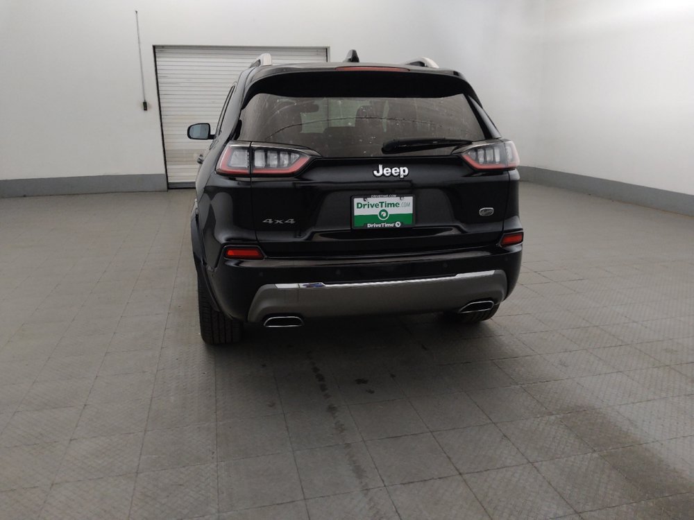 Used 2019 Jeep Cherokee Overland w/ Technology Group AWD/4WD image 6