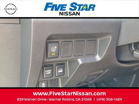 Used 2025 Nissan Frontier SV w/ Tow Package AWD/4WD image 28