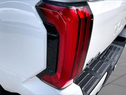 Certified 2024 Toyota Tundra SR5 w/ SR5 Convenience Package AWD/4WD image 26