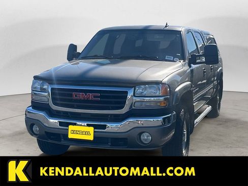Used 2006 GMC Sierra 2500 SLE w/ Onstar Plus Package AWD/4WD image 1