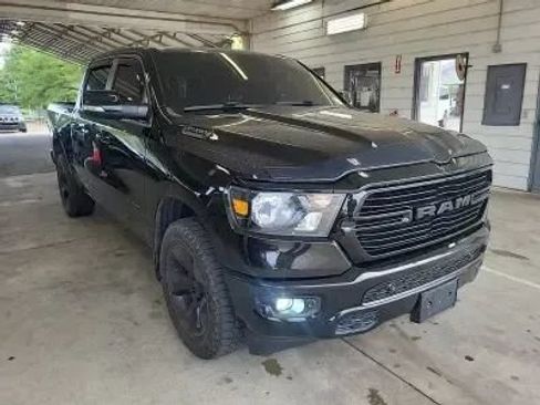 Used 2019 RAM 1500 Big Horn AWD/4WD image 5