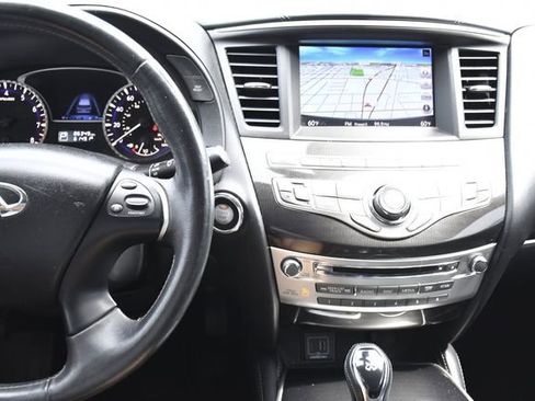 Used 2019 INFINITI QX60 Luxe w/ Essential Package FWD image 11