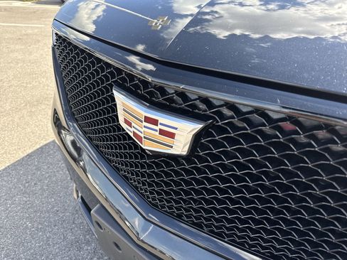 Used 2021 Cadillac XT6 Sport w/ LPO, ONYX Package image 31