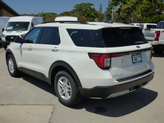 New 2026 Ford Explorer Active w/ Active Comfort Package RWD image 5