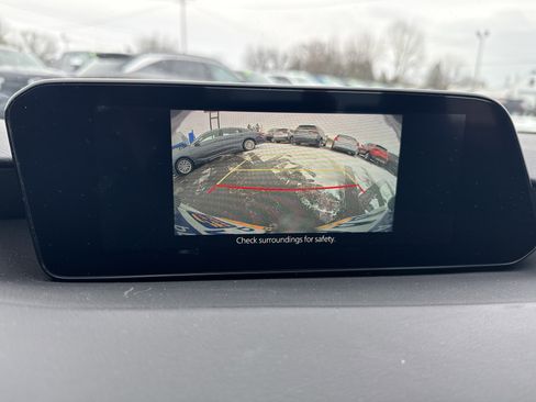 Used 2025 MAZDA MAZDA3 s image 38