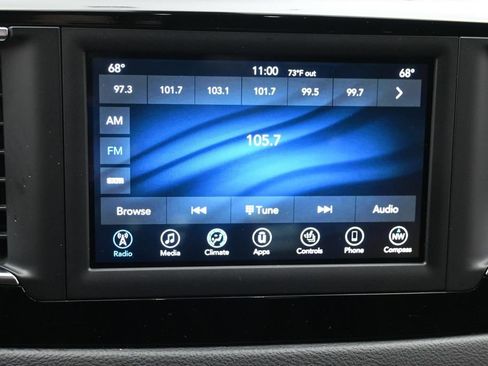 Used 2020 Chrysler Pacifica Touring w/ S Appearance Package FWD image 20