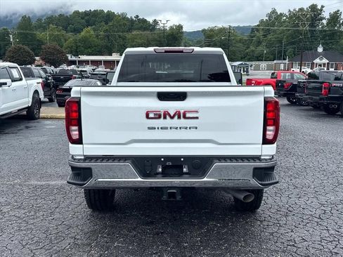Used 2025 GMC Sierra 2500 Pro w/ Convenience Package RWD image 6