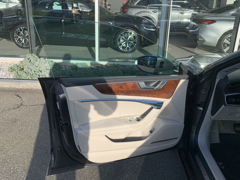 Certified 2023 Audi A7 3.0T Premium Plus w/ Premium Plus AWD/4WD image 8