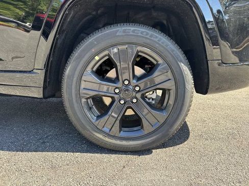 New 2027 Jeep Grand Cherokee Limited AWD/4WD image 20