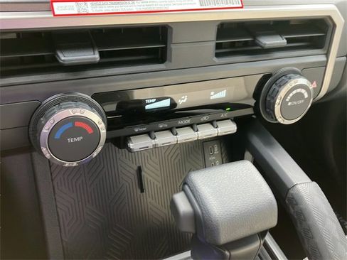 New 2026 Toyota 4Runner SR5 image 28