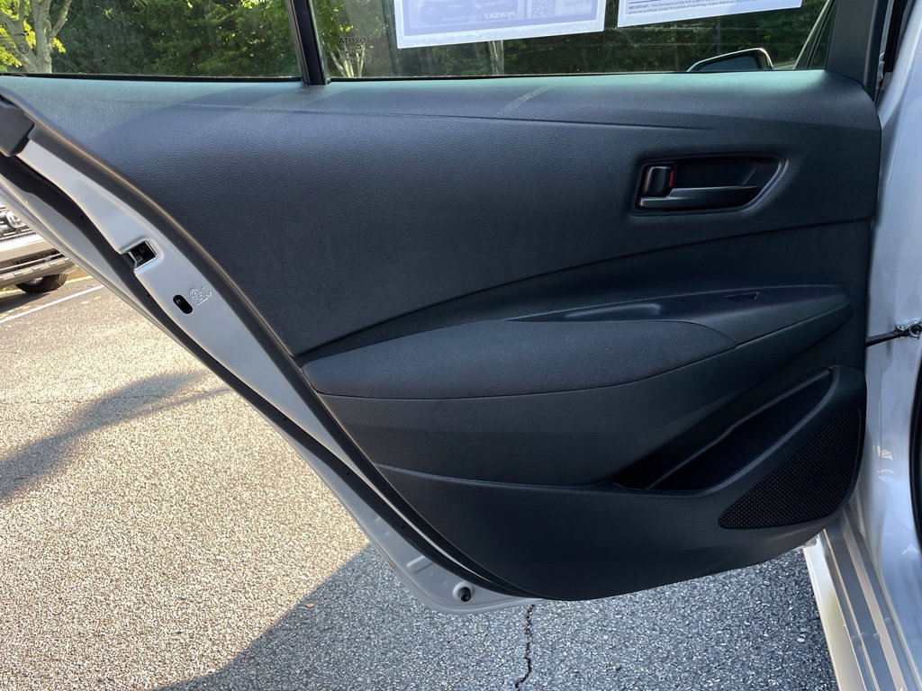 Used 2024 Toyota Corolla LE FWD image 35