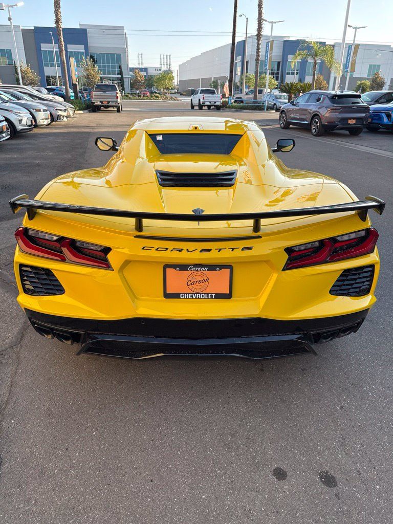 Used 2026 Chevrolet Corvette Stingray Premium Conv w/ Z51 Performance Package RWD image 7