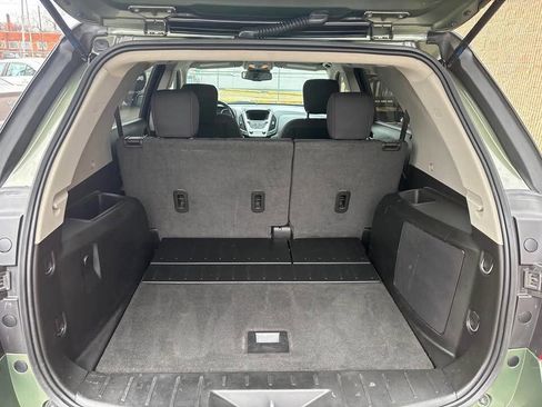Used 2015 Chevrolet Equinox LT w/ Driver Convenience Package image 3