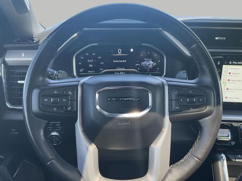 Used 2022 GMC Sierra 1500 Denali w/ Denali Reserve Package AWD/4WD image 3