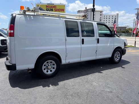 Used 2014 Chevrolet Express 1500 AWD image 6