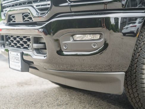 New 2026 RAM 2500 Laramie AWD/4WD image 15