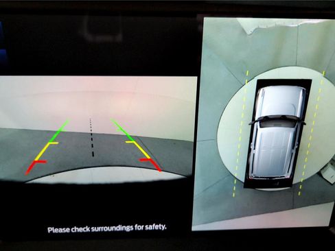 Used 2024 Ford Bronco Badlands image 30