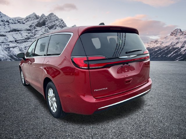 New 2026 Chrysler Pacifica Select FWD image 3