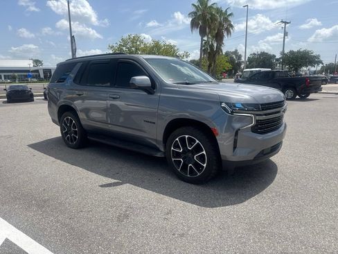 Used 2021 Chevrolet Tahoe RST RWD image 3