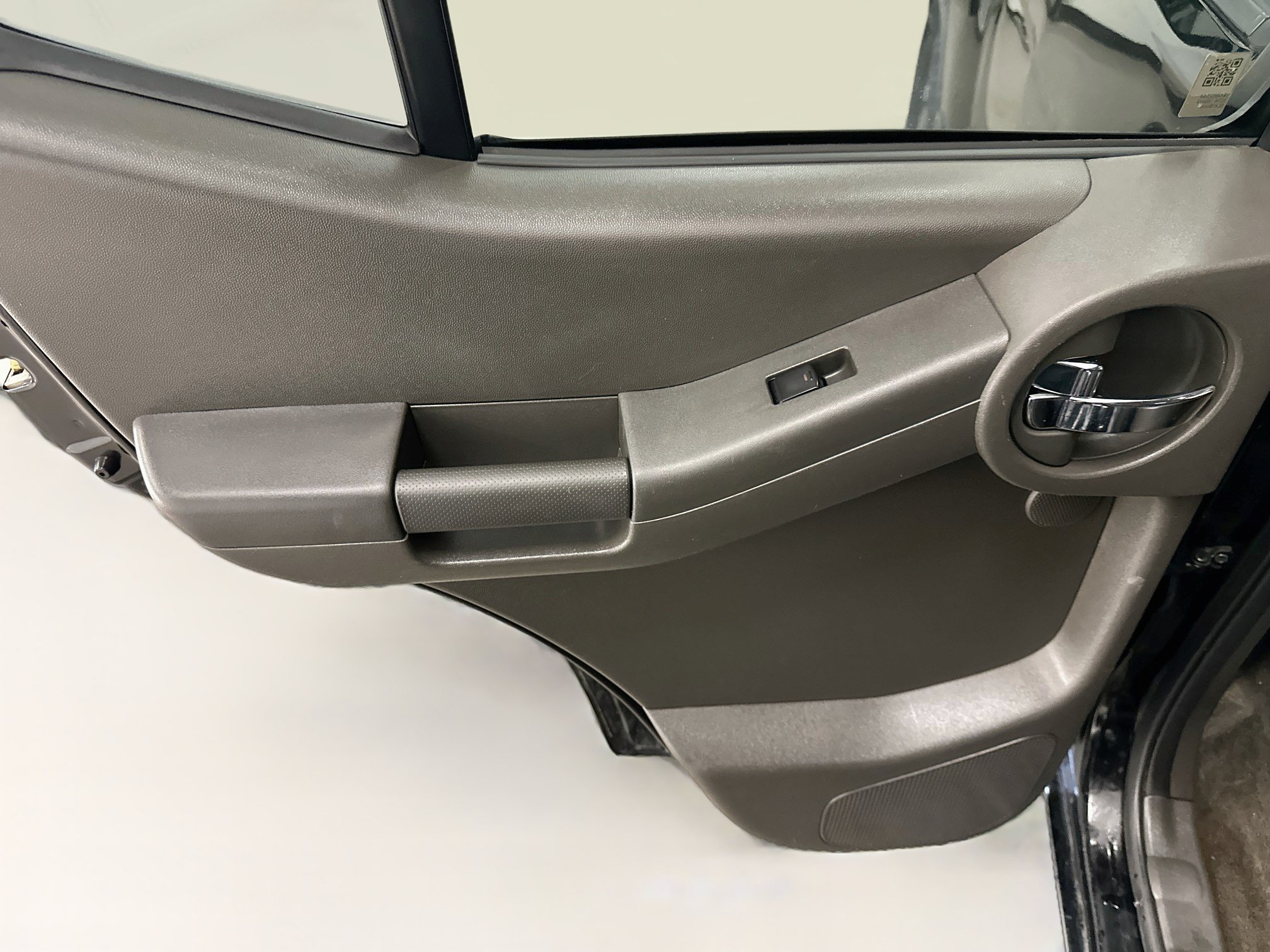 Used 2014 Nissan Xterra PRO-4X w/ Pro-4x Leather Package AWD/4WD image 26