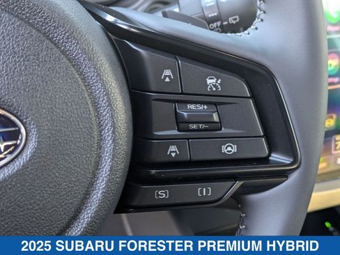 Certified 2025 Subaru Forester Premium image 21