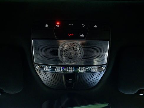 Used 2021 Mercedes-Benz G 550 image 18