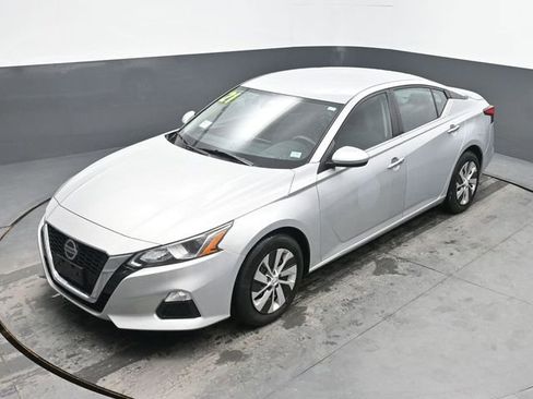 Used 2021 Nissan Altima 2.5 S FWD image 17