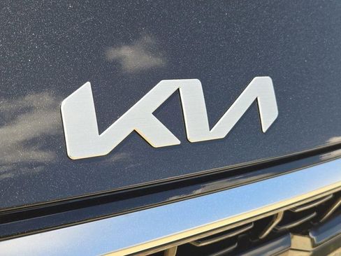 New 2026 Kia K4 GT-Line FWD image 4