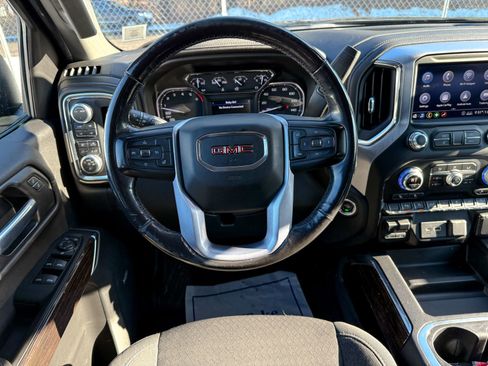 Used 2020 GMC Sierra 1500 Elevation w/ Elevation Value Package image 28