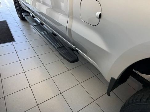 Used 2019 Chevrolet Silverado 1500 LT Trail Boss AWD/4WD image 32