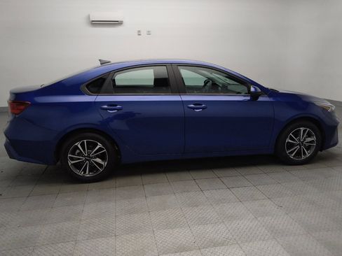 Used 2023 Kia Forte LXS FWD image 10