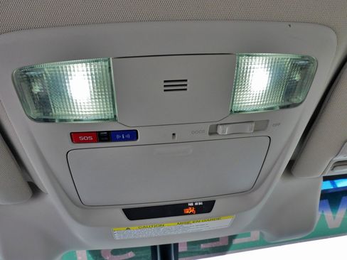 Used 2019 Subaru Outback 2.5i Limited image 30