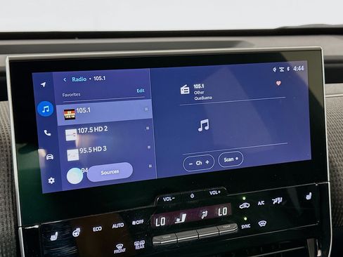 Used 2023 Toyota bZ4X XLE w/ Weather Package AWD/4WD image 19