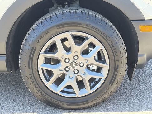 Used 2025 Ford Bronco Sport Big Bend AWD/4WD image 9