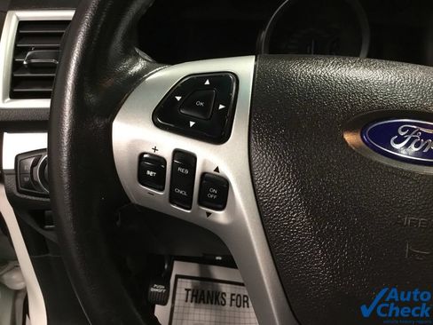 Used 2013 Ford Explorer XLT AWD/4WD image 45
