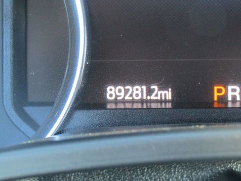 Used 2021 Ford F250 Lariat w/ Lariat Value Package image 27