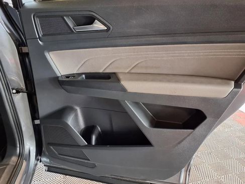 Used 2021 Volkswagen Atlas SE image 10